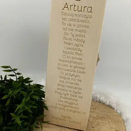 skrzynka-na-wino-na-40-urodziny-personalizowana-grawerowana-drewno