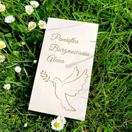 szkatulka-na-pieniadze-z-okazji-bierzmowania-personalizacja