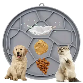 mata-tacka-do-lizania-uspokajajaca-spowalniajaca-dla-psa-kota-antystresowa