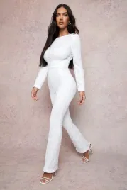 t25404-boohoo-elegancki-kombinezon-bogato-zdobiony-cekiny-dzwony-50-l