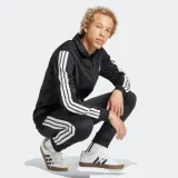 dres-meski-adidas-sportswear-basic-3-stripes-trico-wlasciwosci-oddychajace