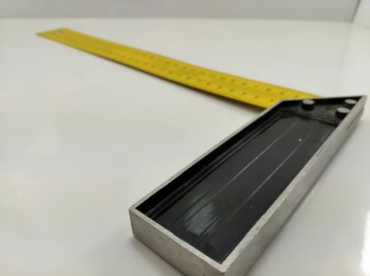 katownik-stalowy-350mm-mega-21135-material-stal-nierdzewna