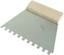 szpachla-z-zebami-6x6-250mm-61785