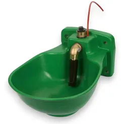 poidlo-podgrzewane-z-zaworem-rurkowym-kablem-grzewczym-dla-bydla-28l-73w