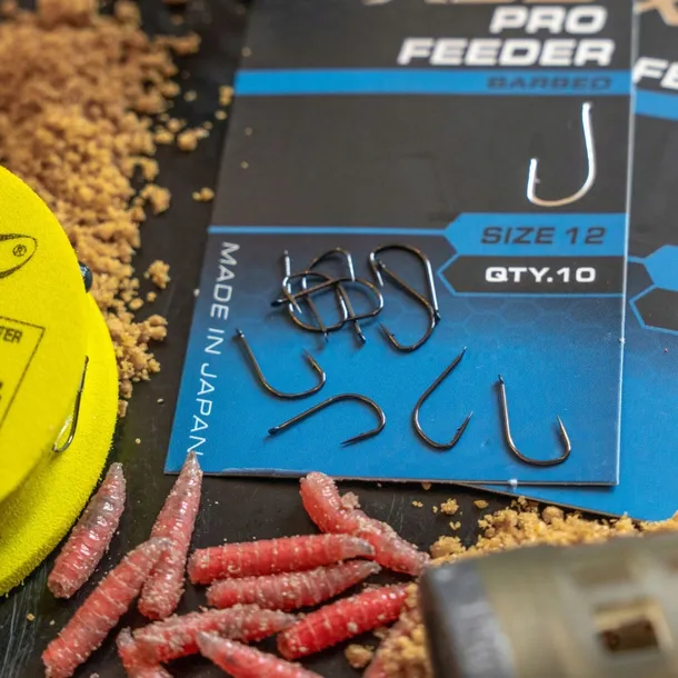haczyki-matrix-x5b-pro-feeder-16-barbed-marka-matrix