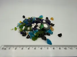 grys-szklany-mix-kolorow-dekoracja-wnetrza-i-ogrodu-garden-grit-73-10kg