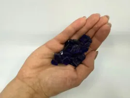 grys-szklany-w-odcieniu-kobaltowym-6-10-mm-05kg-garden-grit