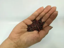 grys-szklany-w-odcieniu-czerwonym-1-3-mm-garden-grit-167-5kg