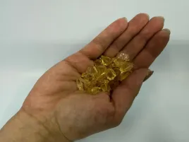 grys-szklany-miodowy-6-10-mm-dekoracja-wnetrza-i-ogrodu-05-kg-garden-grit