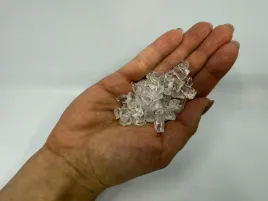 grys-szklany-bezbarwny-6-10-mm-krysztalki-szkla-dekoracja-wnetrz-i-ogrodu