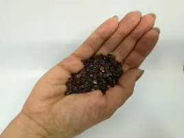 dekoracyjny-grys-szklany-garden-grit-mix-kolorow-100-05kg