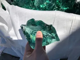 kamienie-szklane-garden-grit-zielono-turkusowe-7-14-cm-bryly-1000kg