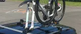 2-x-aguri-marathon-basic-uchwyt-rowerowy-za-widelec-punkt-mocowania-roweru-kolo-widelec
