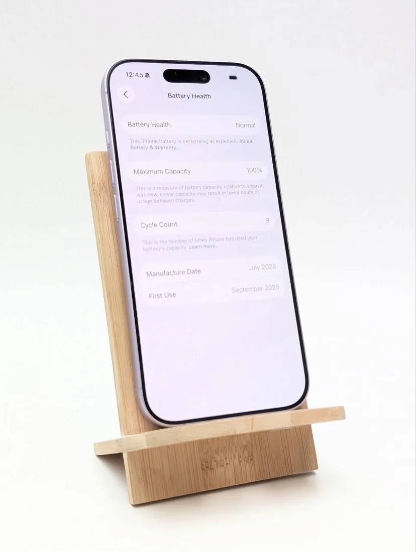 apple-iphone-17-256gb-lawendowy-or-esim-or-bateria-100percent-model-telefonu-iphone-17