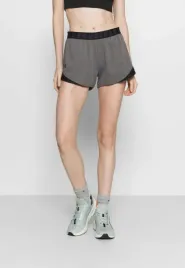 kc63202-under-armour-krotkie-spodenki-sportowe-xl