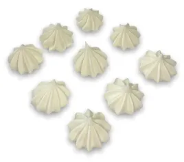 mini-beziki-dekoracje-na-tort-jadalne-ozdoby-cukrowe-biale-bezy-cukrowe