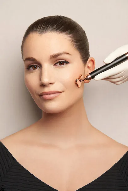 micro-wibrujacy-roller-ridoki-2w1-opakowanie-kartonik