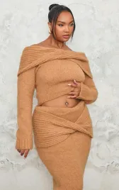 hc55204-prettylittlething-sweter-z-odkrytymi-ramionami-44-xl