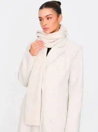 ic61304-prettylittlething-szalik-brokatowy-43