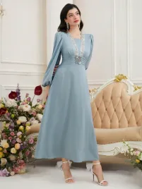 wc21311-shein-blekitna-elegancka-sukienka-maxi-zdobiony-dekolt-13-xl