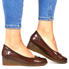 polbuty-na-koturnie-skorzane-vinceza-18136-brazowe