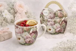 kubek-porcelanowy-460-ml-piwonie-w-koszyczku