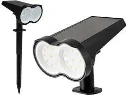 naswietlacz-ogrodowy-solarny-led-08w-reflektor-ogrodowy-wbijany-ip44