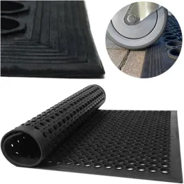 wycieraczka-wejsciowa-pod-drzwi-60x90-cm-peforowana-na-klatke-do-holu