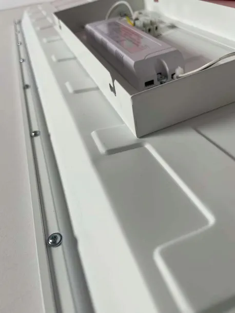 panel-led-briloner-bialy-zasilanie-sieciowe