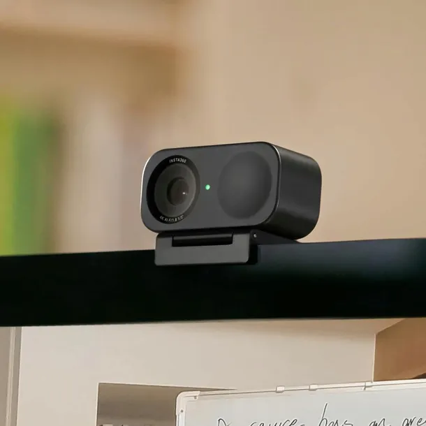 insta360-link-2c-standard-bundle-kamera-internetowa-4k-1-2-autoraming-hdr-model-cinsabna-st