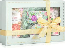 zestaw-kremow-prezentowych-dla-kobiet-do-pielegnacji-skory-4-sztuki-swieca