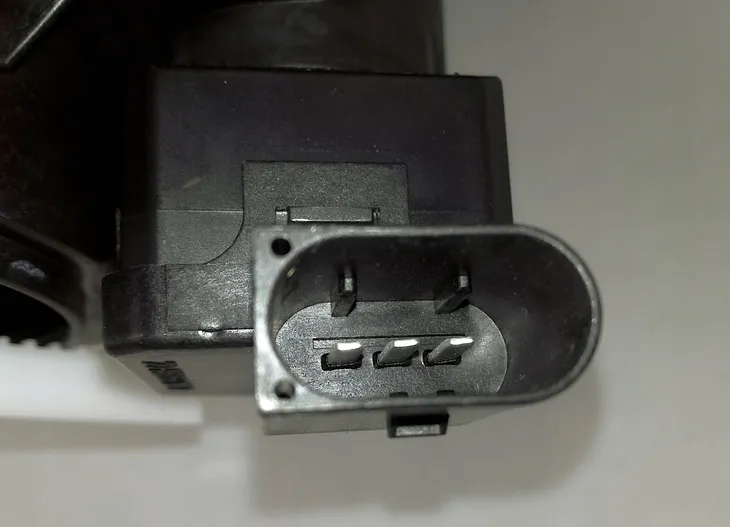 reflektor-tyc-20-1110-15-2-typ-samochodu-samochody-osobowe