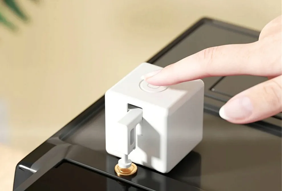 fingerbot-naciskanie-przyciskow-zigbee-tuya-homekit-zigbee2mqtt-stan-nowy