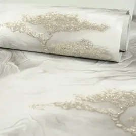 tapeta-drzewo-drzewka-w-szarych-gorach-efekt-3d-zloty-brokat-zmywalna-winyl