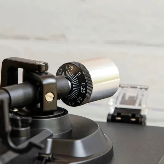 gramofon-bluetooth-crosley-c6b-bk-pu