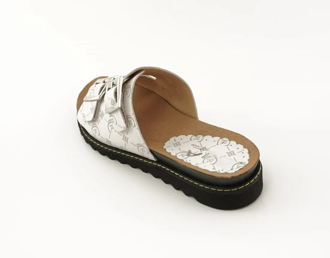 klapki-aga-07656-bialy-r39-stan-nowy