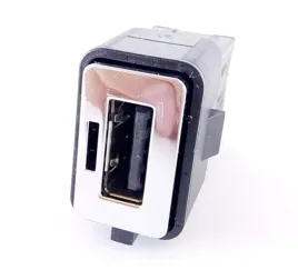 gniazdo-dodatkowe-usb-s-max-galaxy-06-15-mondeo-1543450-8m2t-19a164-ba