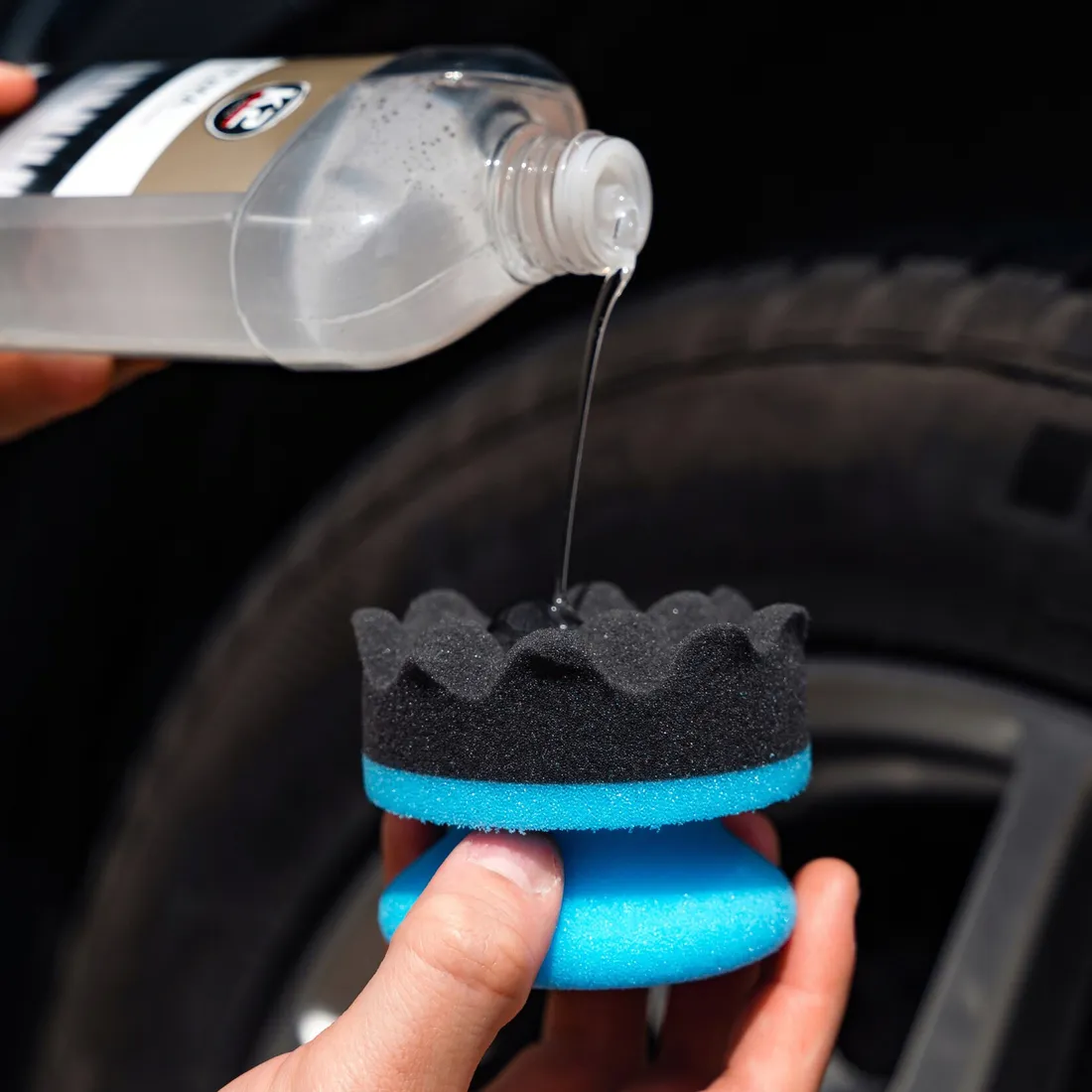 k2-aplikator-do-opon-plastikow-do-dressingow