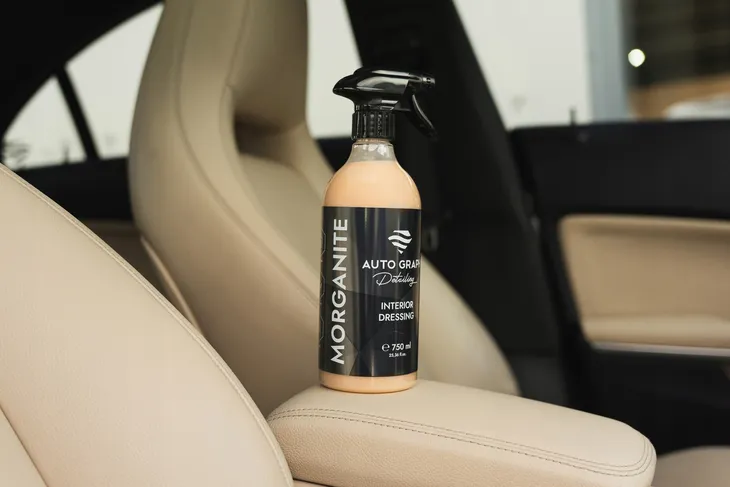 auto-graph-morganite-interior-dressing-400ml-pielegnacja-wnetrza-pojemnosc-opakowania-400-ml-stan-nowy
