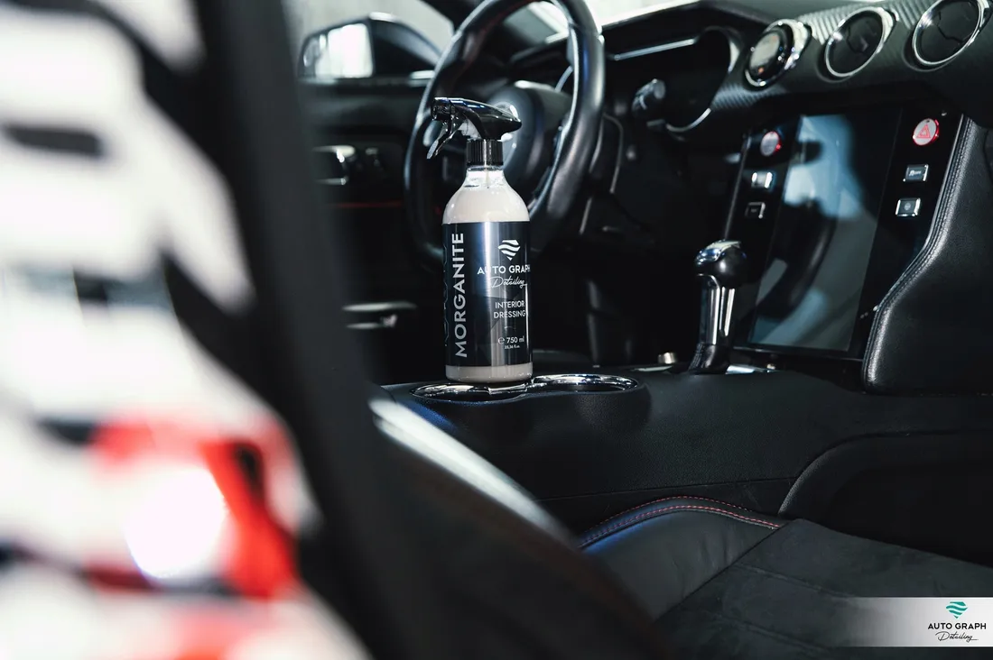 auto-graph-morganite-interior-dressing-400ml-pielegnacja-wnetrza