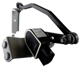 czujnik-wysokosci-zawieszenia-prawy-mondeo-mk4-07-1682745-8g9n-3c097-aa