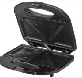 opiekacz-toster-do-kanapek-silvercrest-680w-820w-sandwich-trojkaty