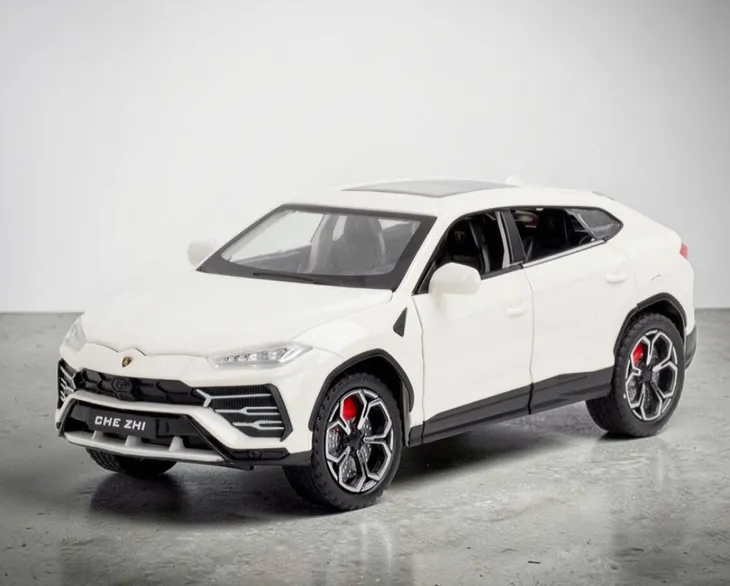 model-1-24-lamborgini-urus-suv-bialy-stan-nowy-wiek-6-lat-stan-opakowania-oryginalne