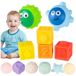 miekkie-klocki-sensoryczne-pileczki-gryzaki-piszczalki-wypuklosci-12-elem