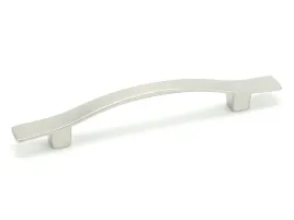 uchwyt-meblowy-c-1743-rozstaw-96-mm-satyna