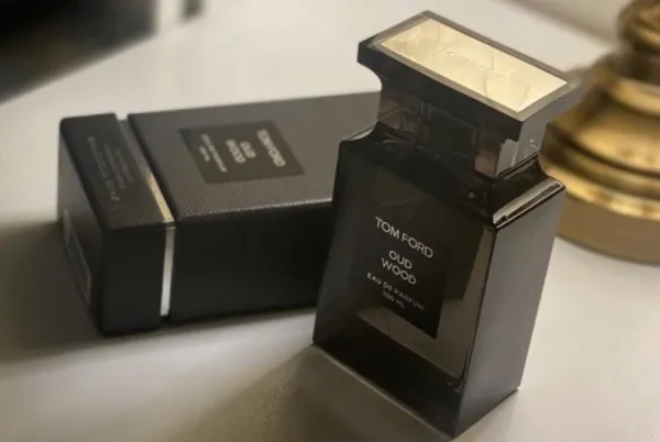 tom-ford-oud-wood-100ml-edp-stan-opakowania-oryginalne