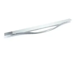uchwyt-meblowy-metalowy-nabijany-krawedziowy-chrom-ua92-596-mm