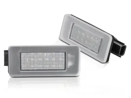 lampy-oswietlenie-tablicy-rejestracyjnej-dacia-duster-ii-17-