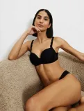 triumph-amourette-wp-czarny-85-e-wzor-dominujacy-bez-wzoru