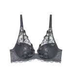 triumph-sensual-spotlight-wp-80-e-material-dominujacy-poliamid